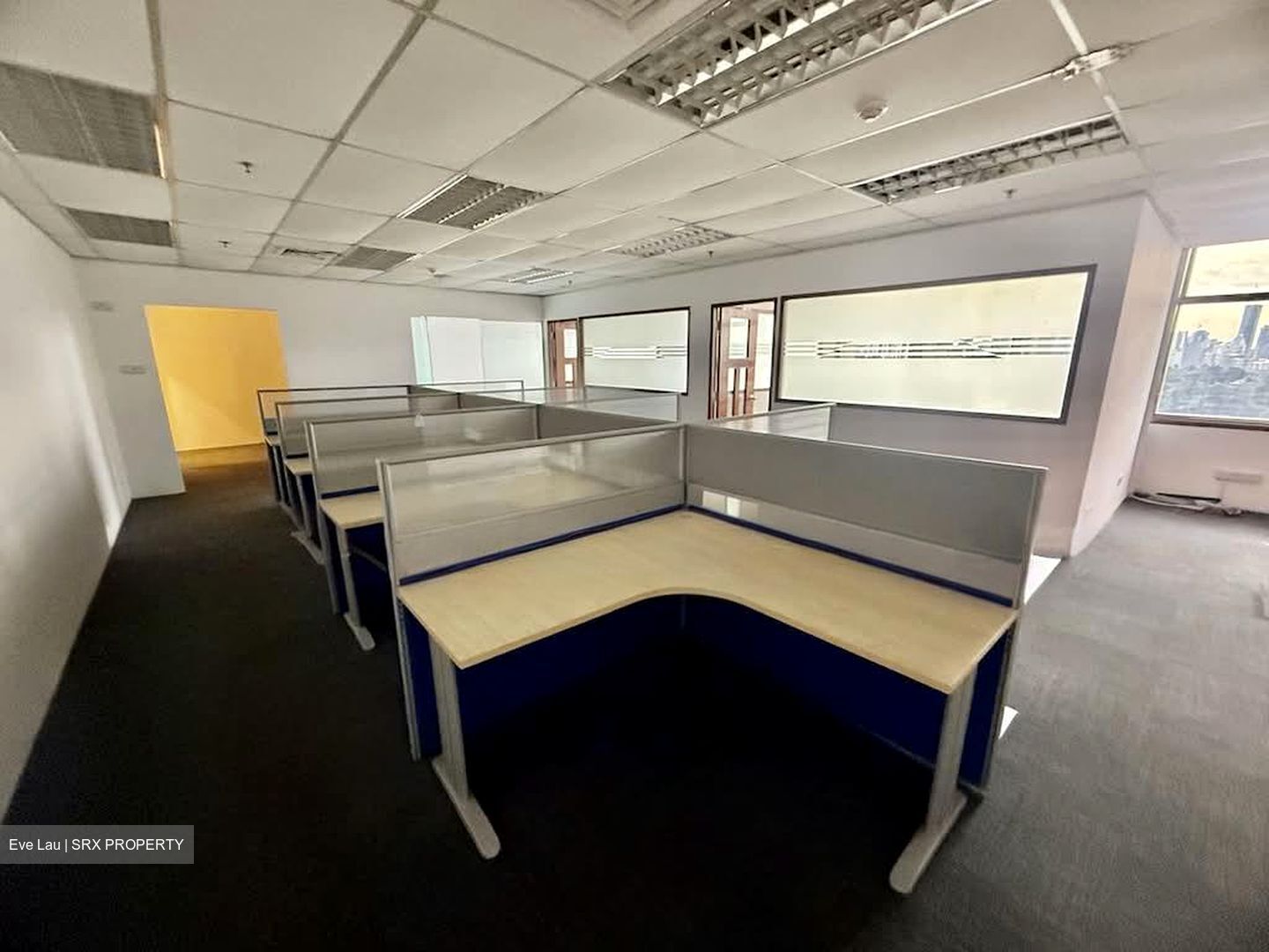 Peninsula Plaza (D6), Office #582272501